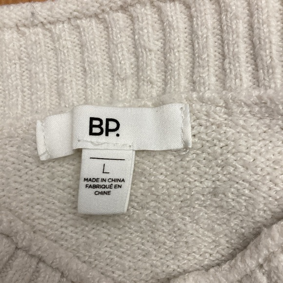 EUC BP. Sweater - Picture 2 of 6